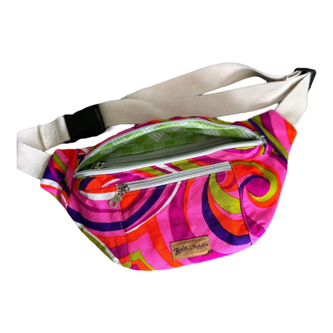 Pink Groovy Swirl Hip Pack